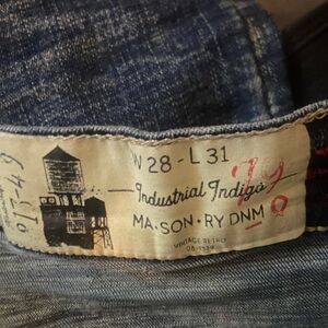 Women's Cropped Jeans - Blue